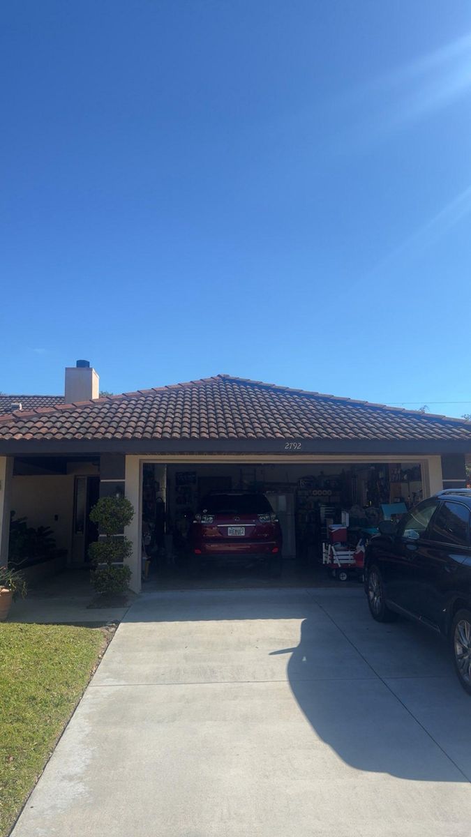 Lawn Maintenance for Space Coast Property Maintenance and Management LLC in Melbourne, FL