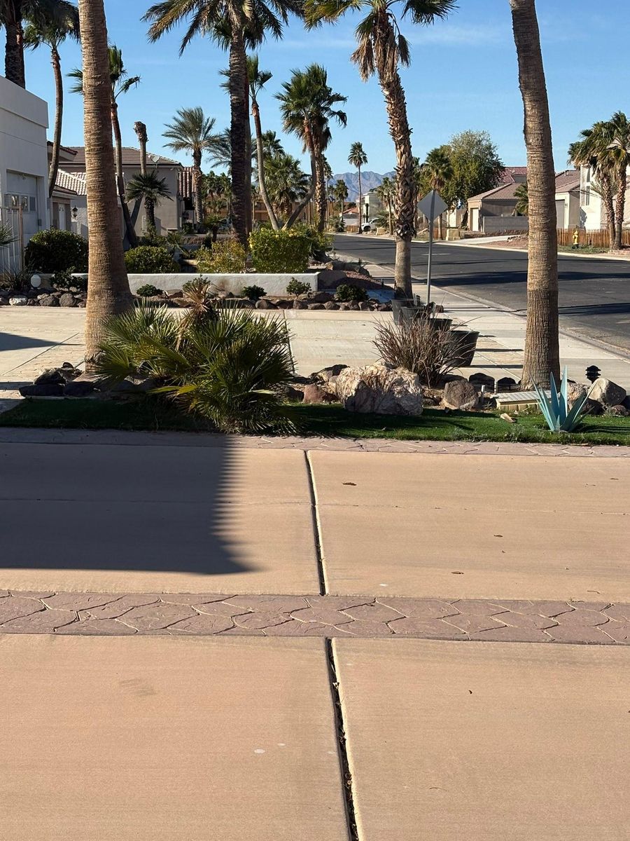 Hardscaping for Top Notch Landscape Services LLC in Mohave Valley, AZ