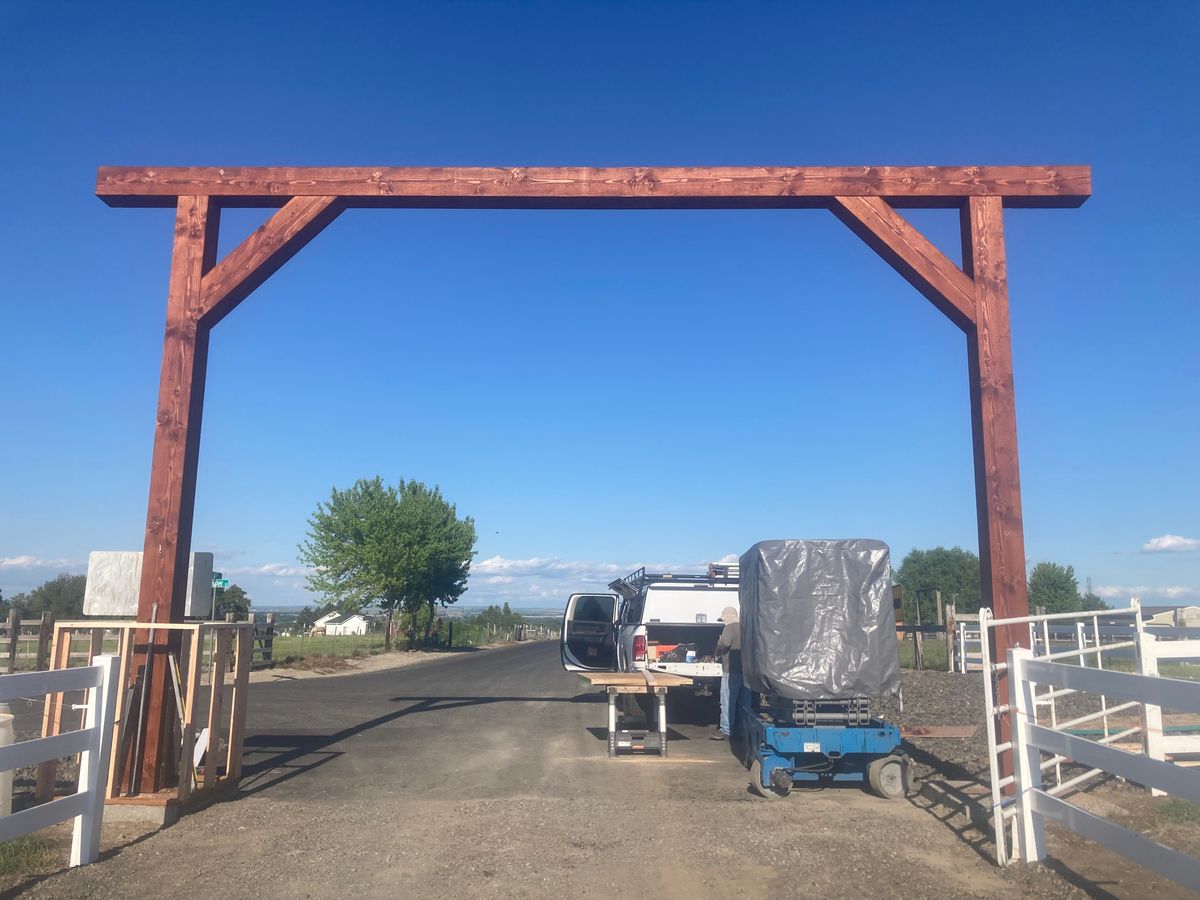 Post Frame Construction for Osborn Construction & Design in Grandview, WA