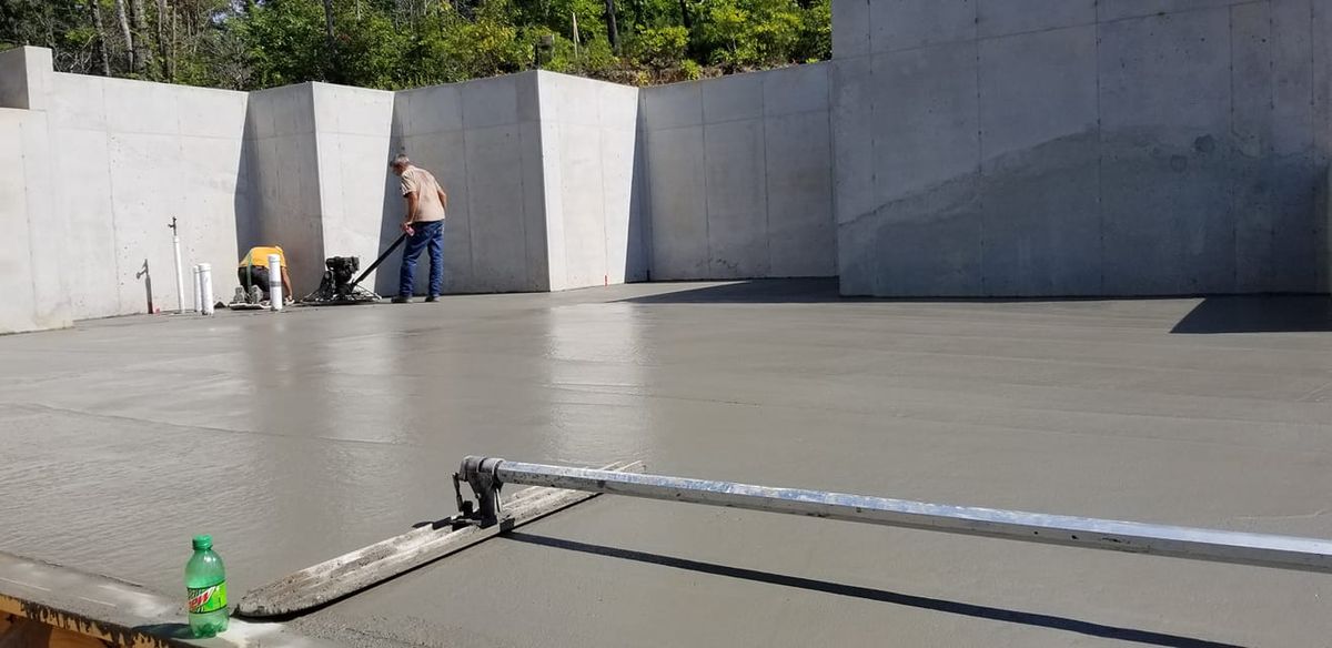 Concrete Slab Construction for Tommy Moore Construction in Anderson County, TN