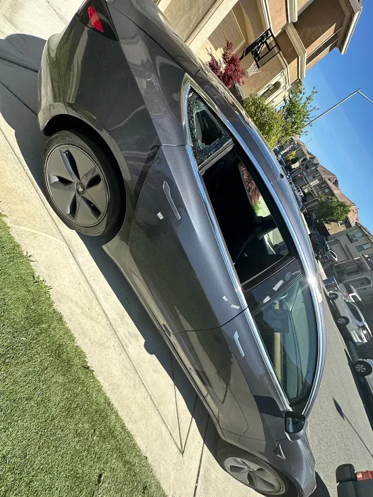 Auto Glass Service for Ivan's Mobile Auto Glass in Antioch, CA