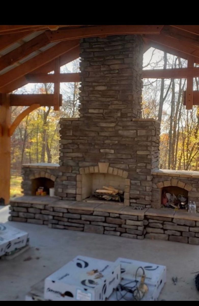 Chimneys & Fireplaces for Accent Stone in Shelocta, PA