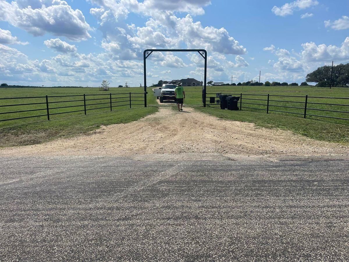 Lawn maintenance for CrossCut in Kempner, TX