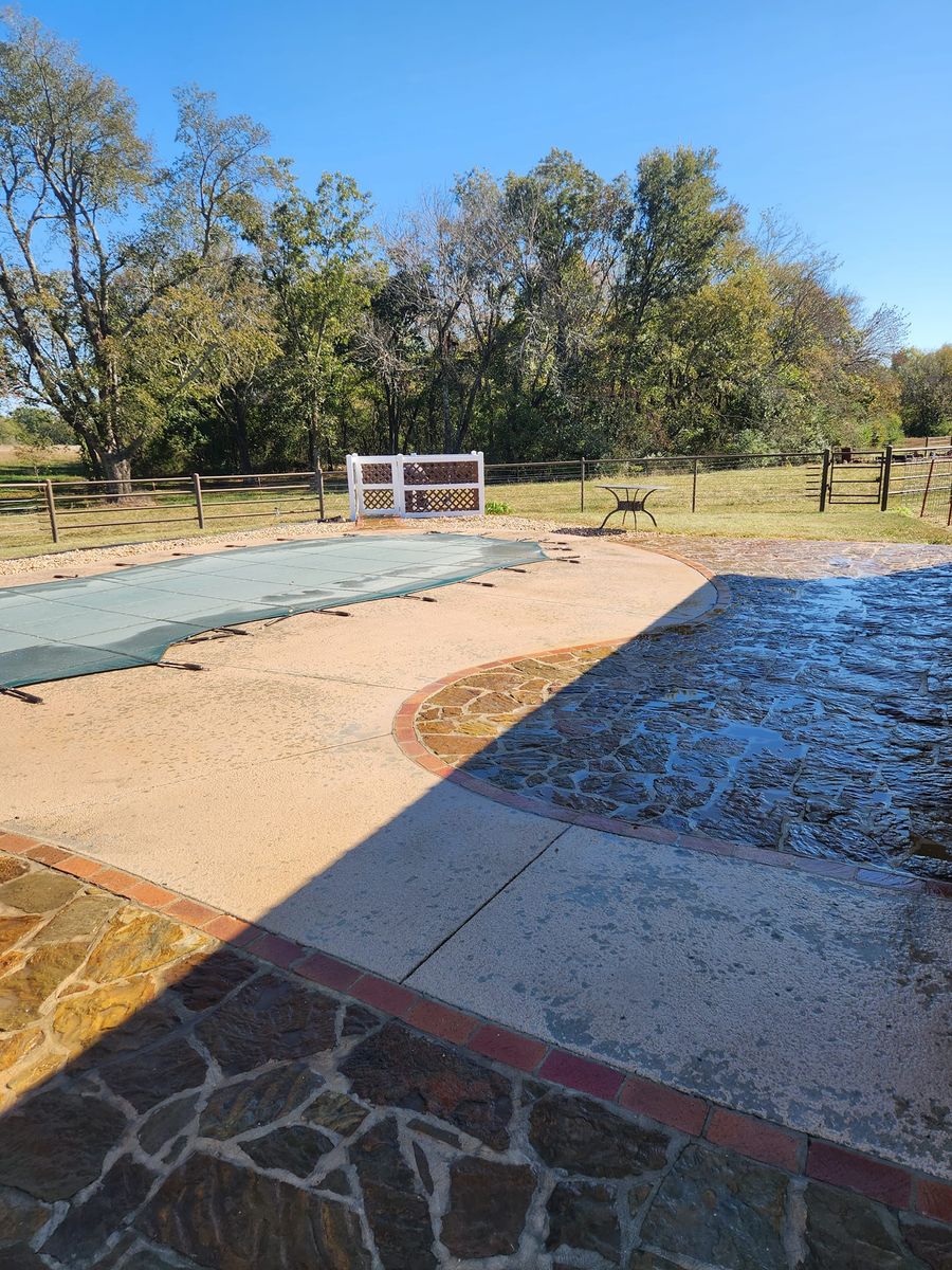 Deck & Patio Cleaning for TNT Power Washing LLC in Checotah, OK