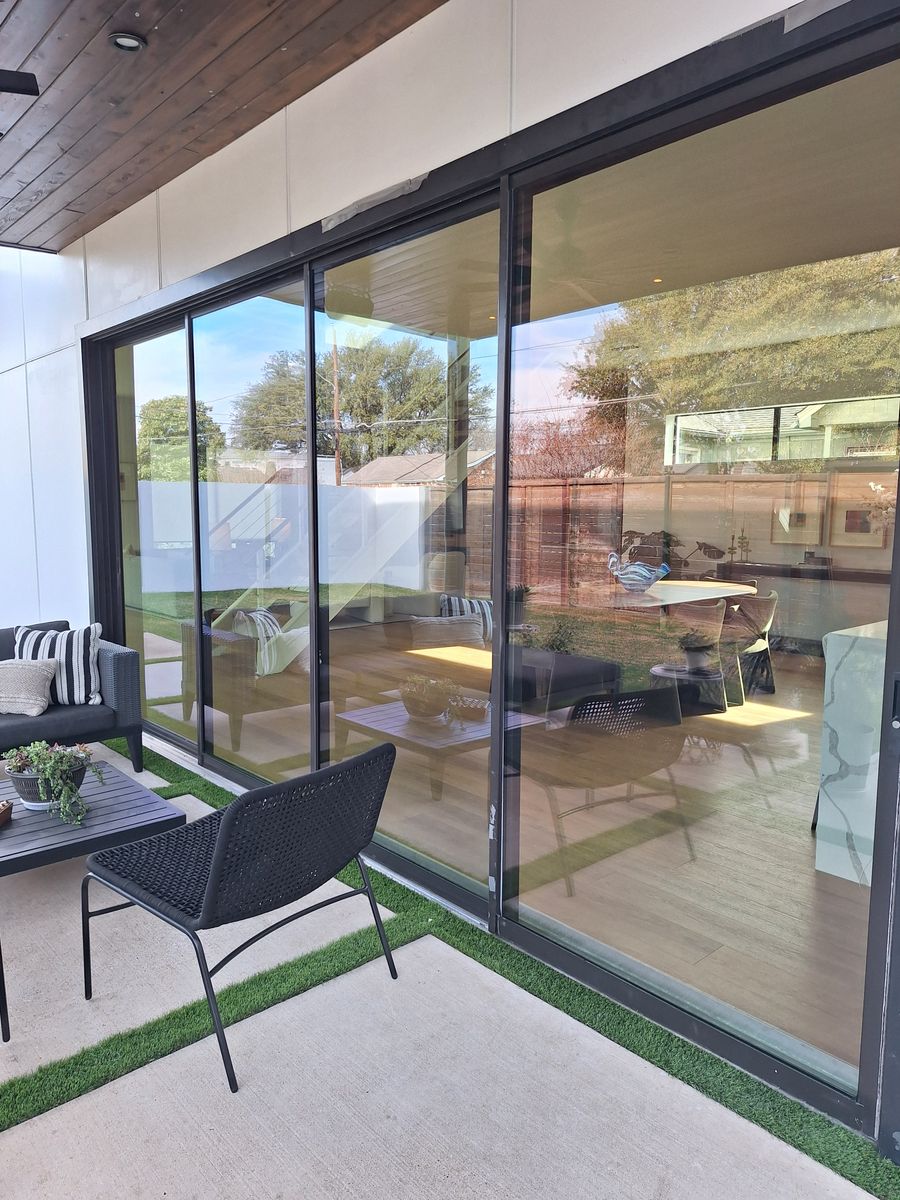 Window Cleaning for Connected Exterior Cleaning in Dallas, TX