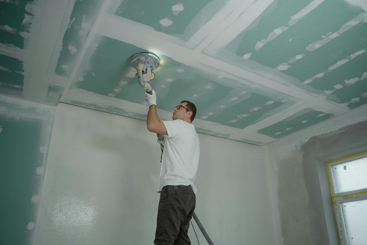 Drywall Repair for Vivid Hues Custom Painting in Nashville, TN
