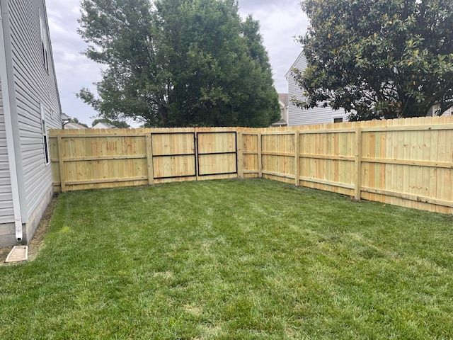 Wood Fencing for Sea Level Fence in Virginia Beach, VA
