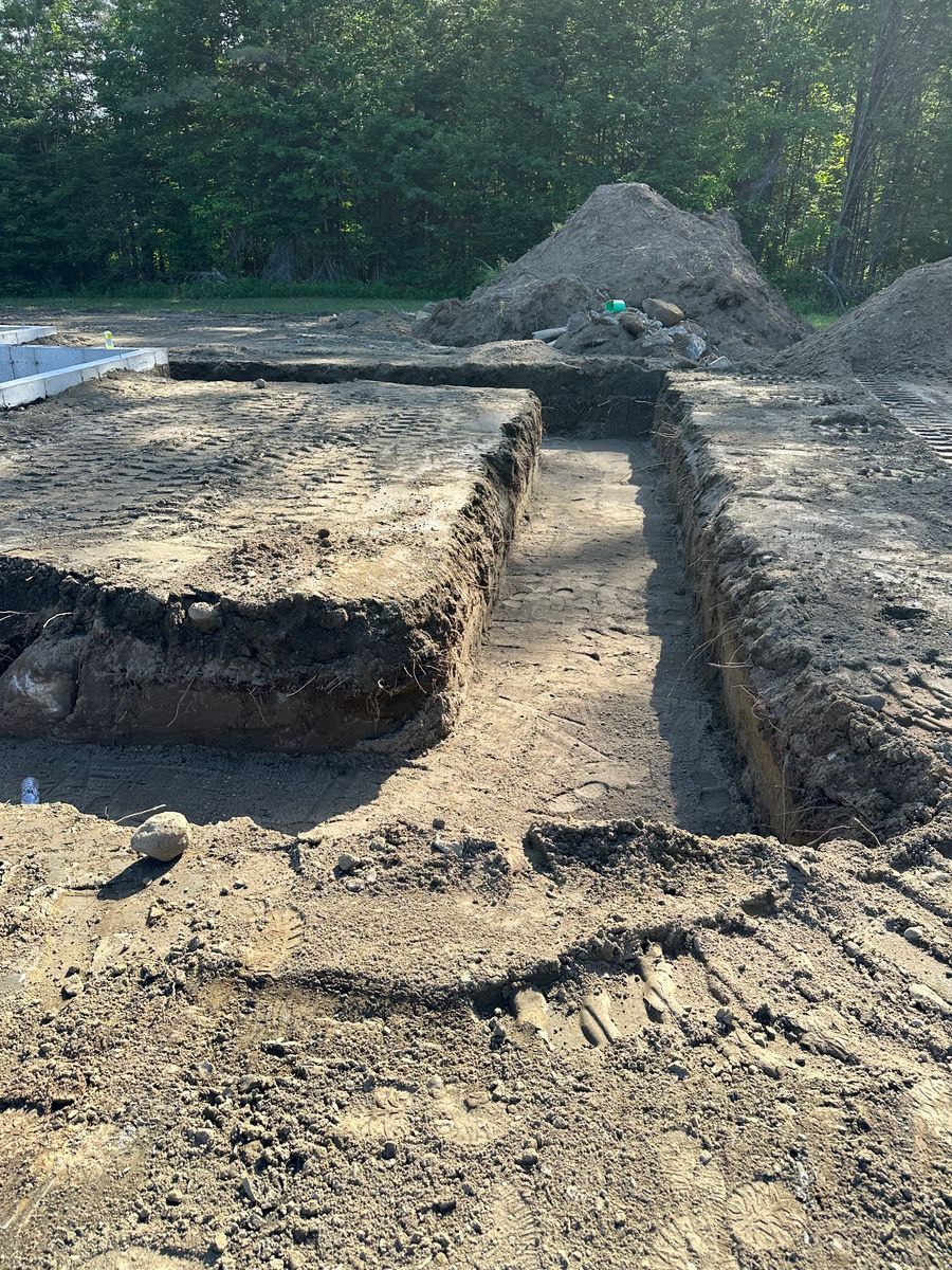 Excavating & Grading for Nick's Landscaping & Firewood in Sutton , VT