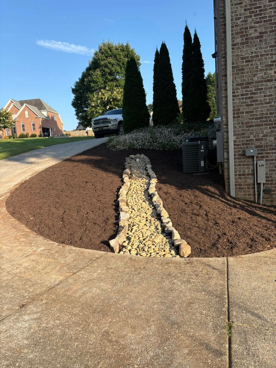 Retaining Wall Construction for Queen’s Landscaping in Kernersville, NC