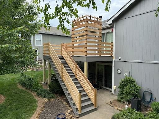 Deck Rebuilds for Done Right Decking in Leavenworth, KS