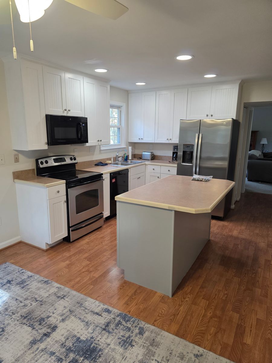 Kitchen and Cabinet Refinishing for Perfect colors painting llc in Mechanicsville, MD