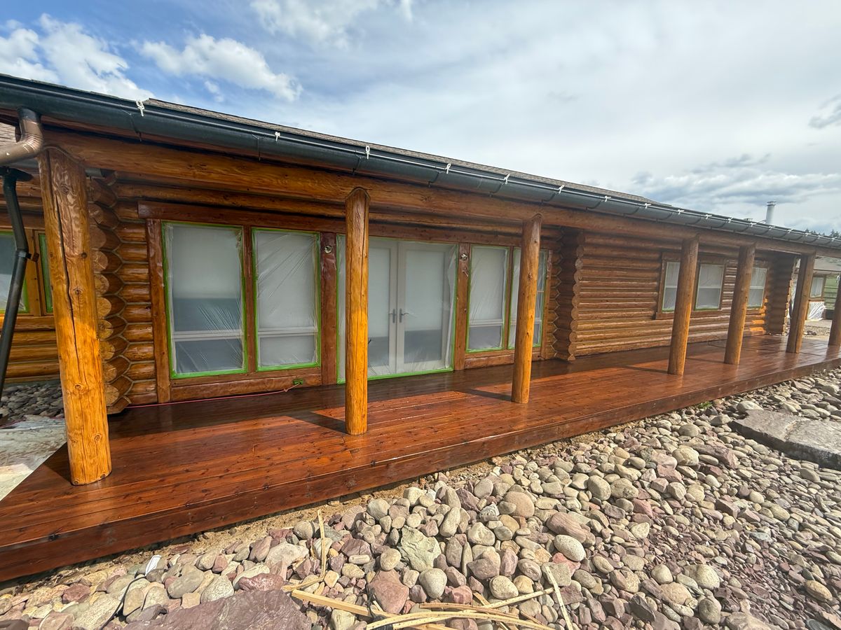 Log replacement and repair. for Wild West Log home specialists in Corvallis, MT