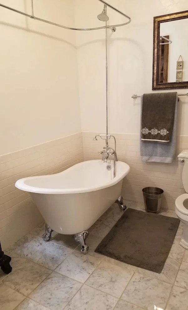 Bathroom Remodeling for Roger England Home Remodeling in Greenville, TX