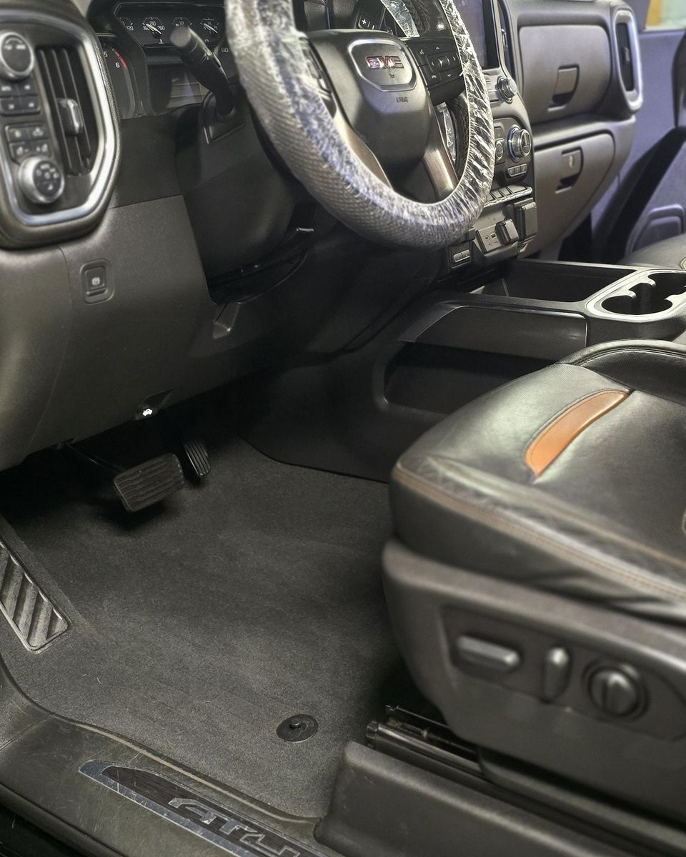 Exterior Detailing for Luxury Auto Detail in Peoria, IL