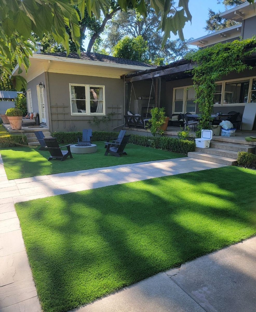 Custom Home Building for Ren Levine Construction in Sonoma County, CA