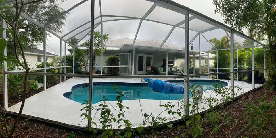 Lanai Rescreen for Premier Rescreen in Port Charlotte, FL