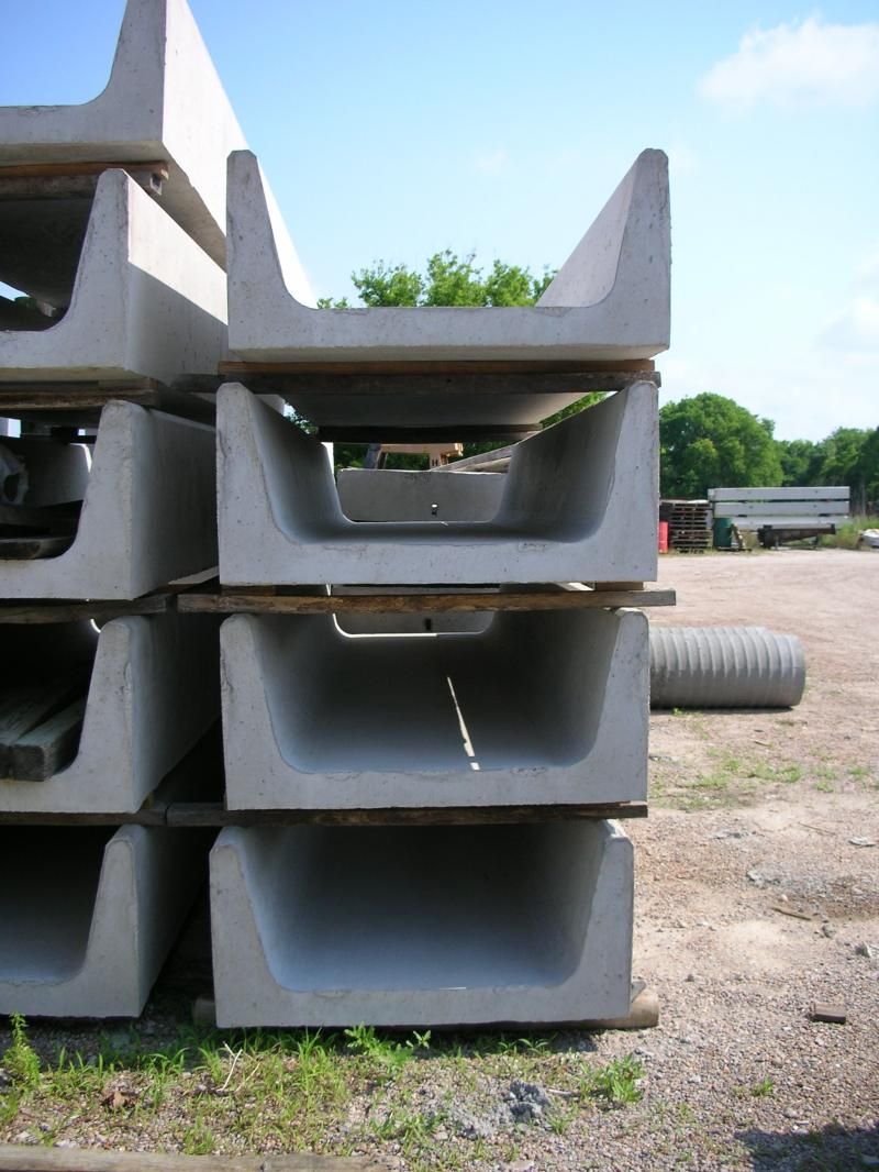 Concrete Feed Troughs for MannaS Precast Concrete LLC in Bay City, TX