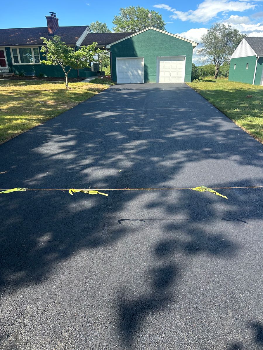 Sealcoating for James R Carter Paving in Roanoke, VA