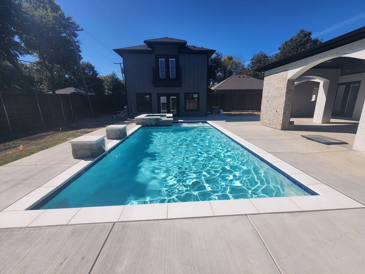 Pool Construction for Laguna Beach Homes in Fort Worth, TX
