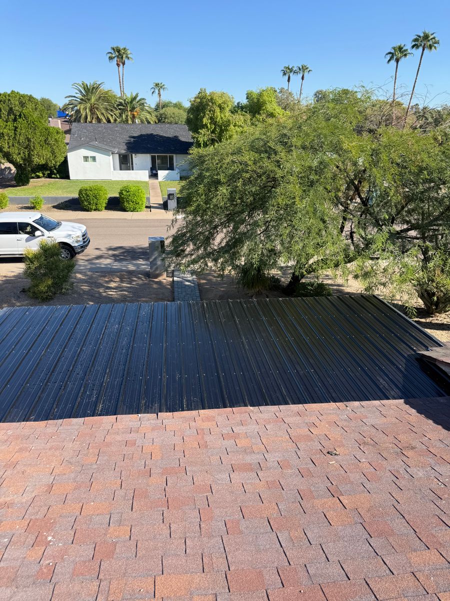 Roofing for Anozira Contracting Services  in Phoenix, AZ
