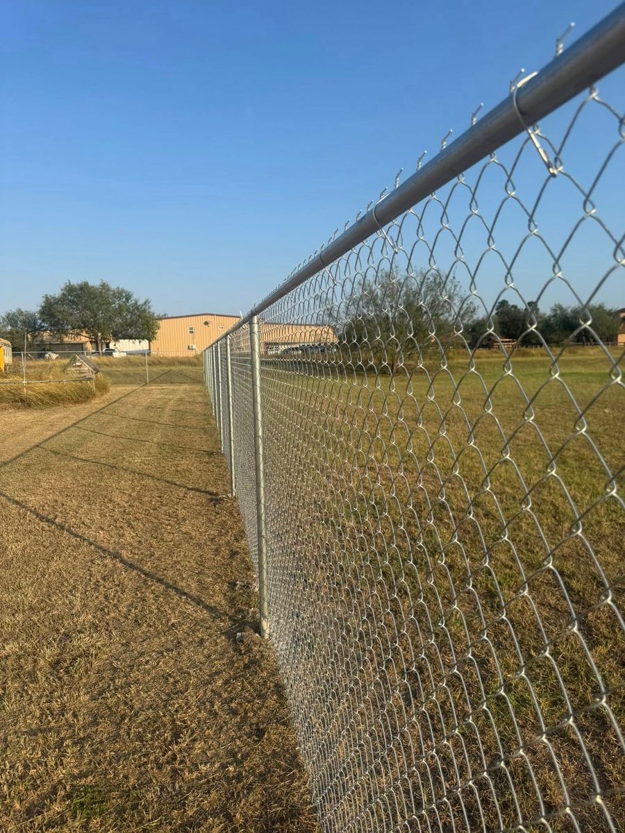 Fencing for Lala Home Solutions in San Juan, TX