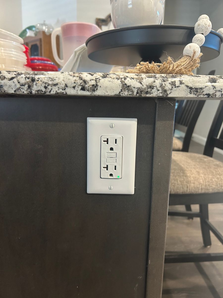 Outlet And Switch Installation for Risen Power Electric in Lone Oak, TX