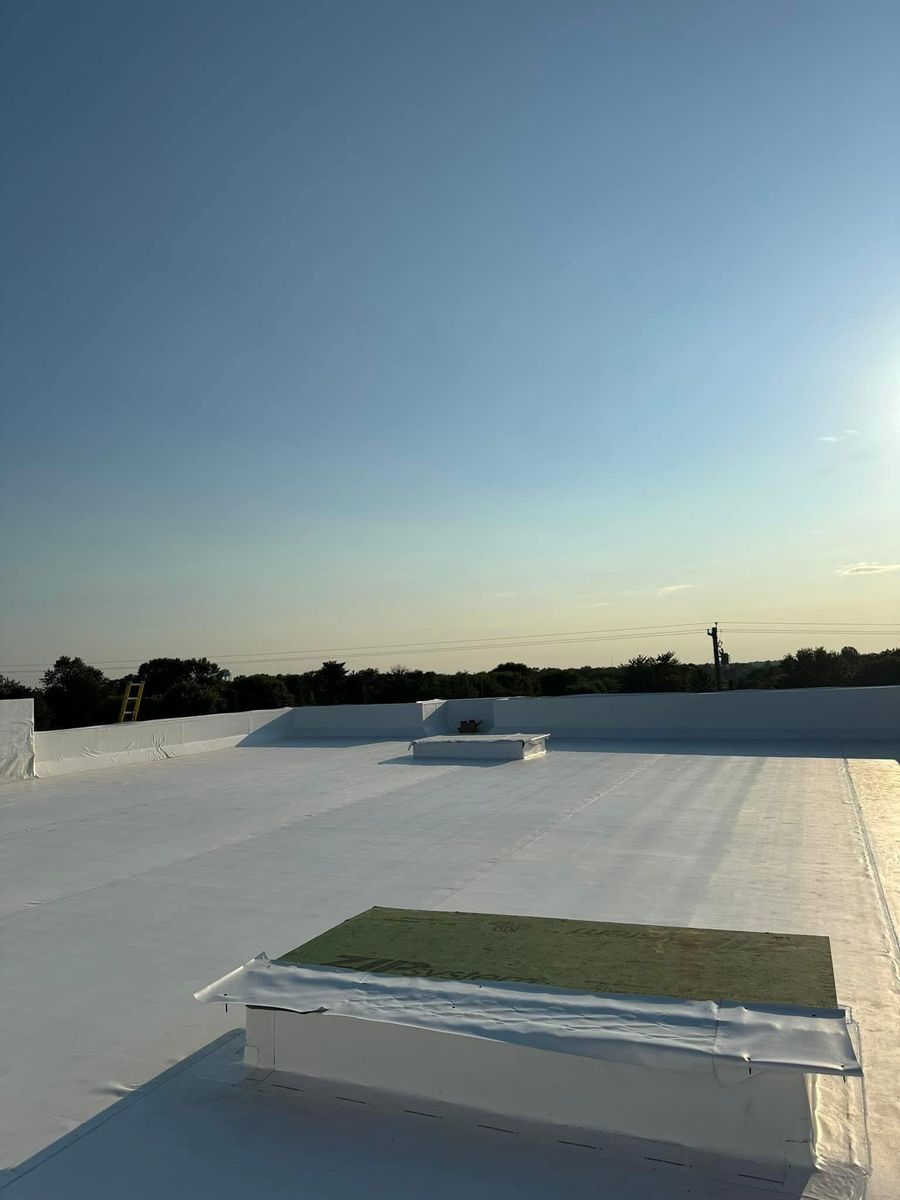 Shingle Roofing systems for KY Gutter Pro & Specialty Roofing Systems in Monticello, KY