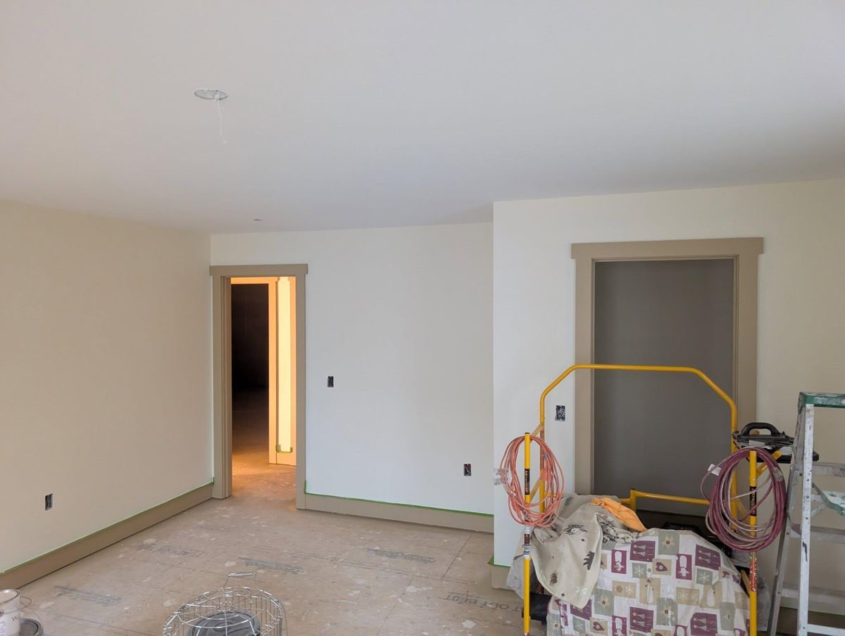 Interior Painting for Roman Painting in Windham, Ohio