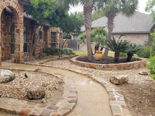 Flagstone Patios for Delarosa Masonry in San Antonio, TX