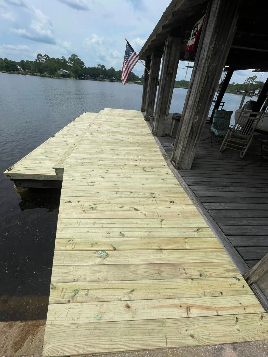 Deck Construction for Jaguar Fence in Mobile, AL