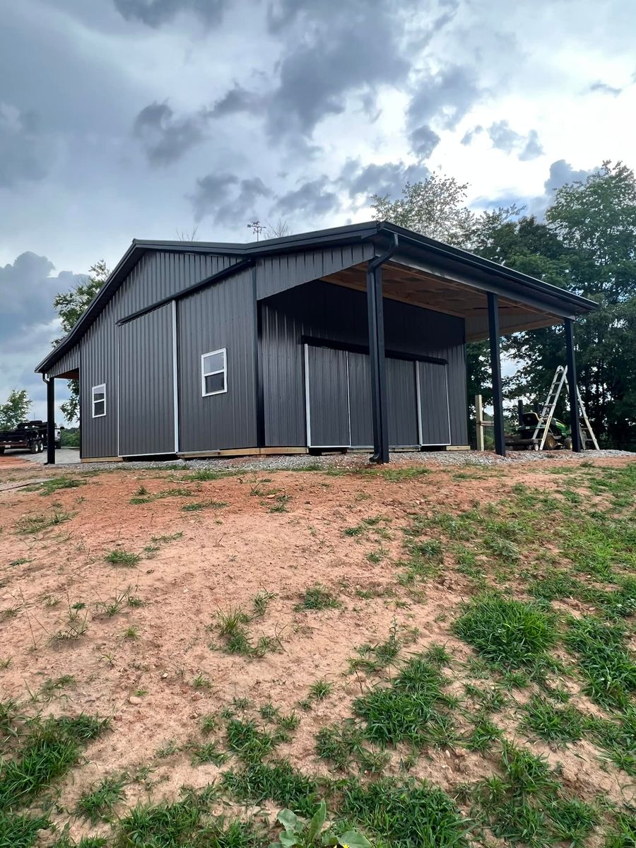 Custom Homes for Ridgeline Construction in Hiddenite, NC