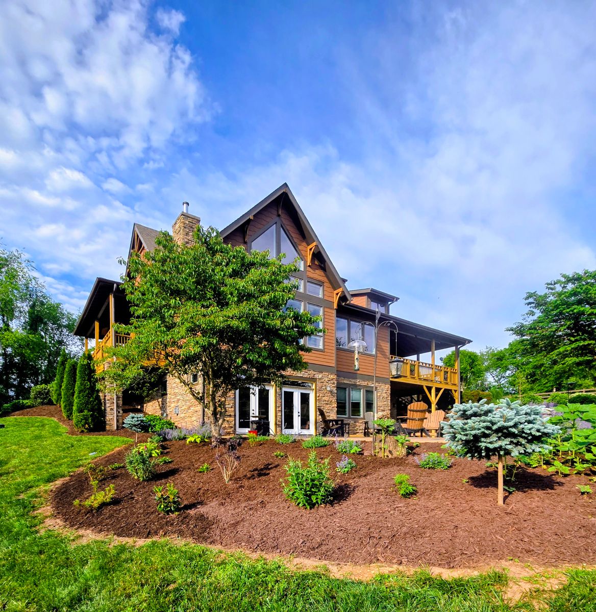 Mulching for C4 TrueVision Renovations in Asheville, NC