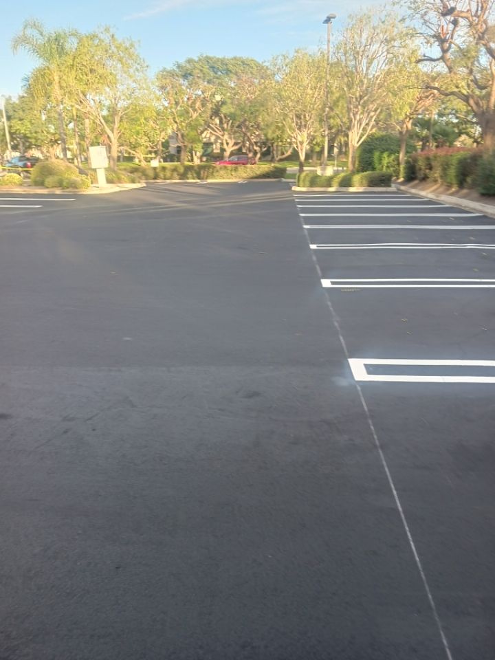 Parking Lot Construction for VenMor Asphalt Maintenance in Santa Paula, CA