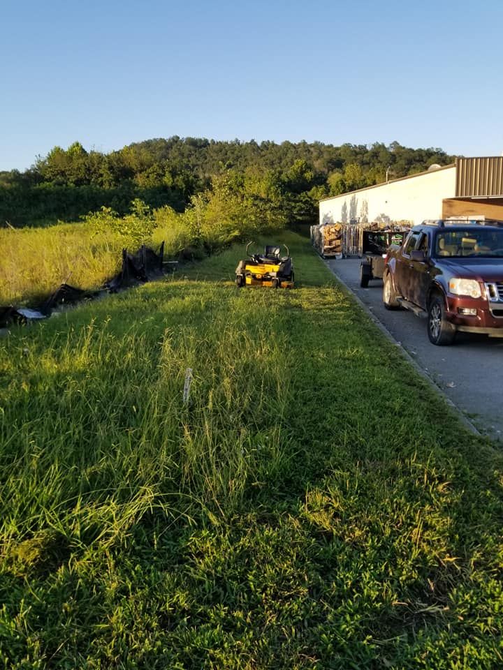 Commercial Lawn Services for Hays Lawn and Property Services in Clinton, TN