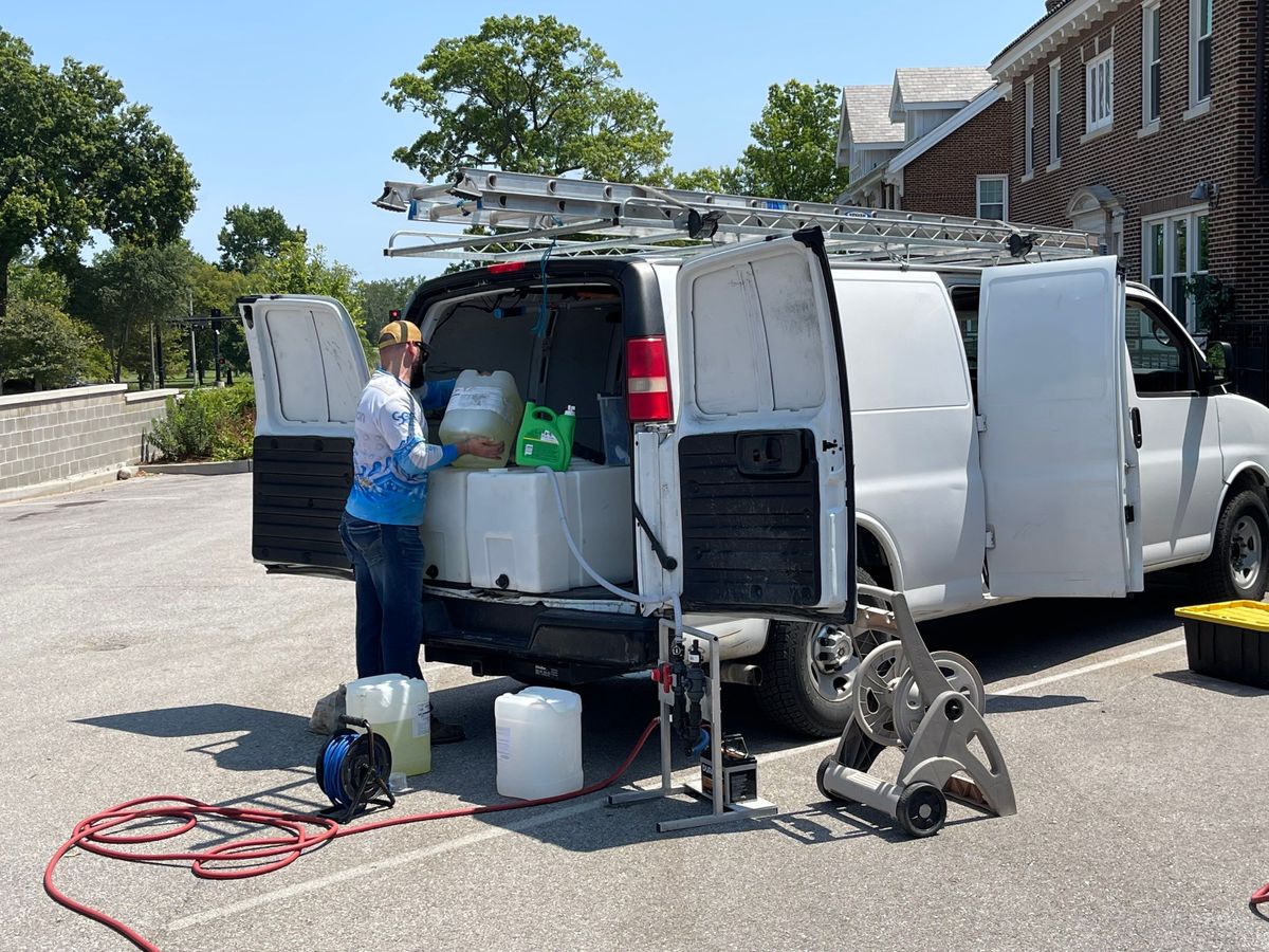 Commercial Window Cleaning for See2it Clean in St Louis, MO