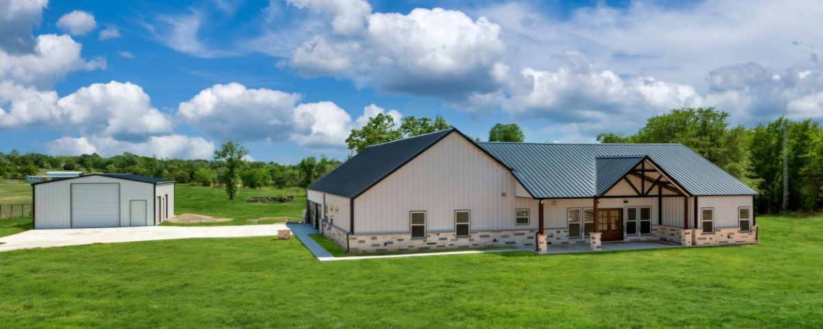 Barndominium for Laguna Beach Homes in Fort Worth, TX
