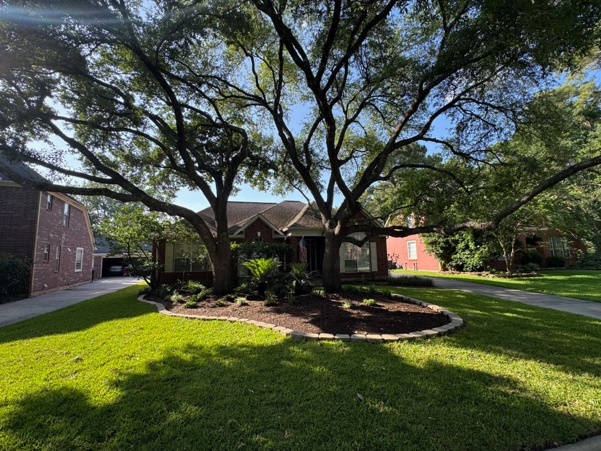 Landscaping for The Outdoor Buddies in Houston, TX