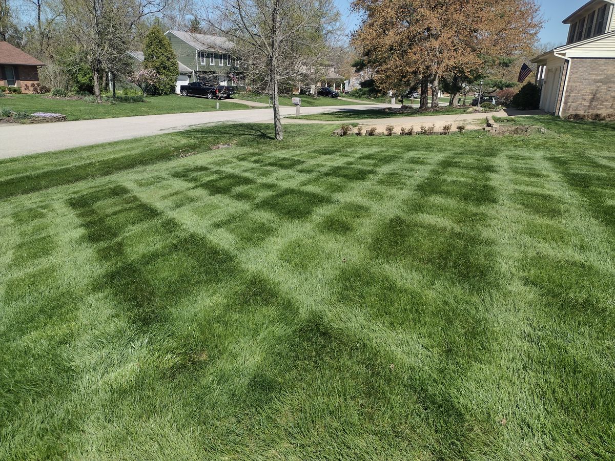 Mowing + Flower Bed Maintenance for Green Shoes Lawn & Landscape in Cincinnati, OH