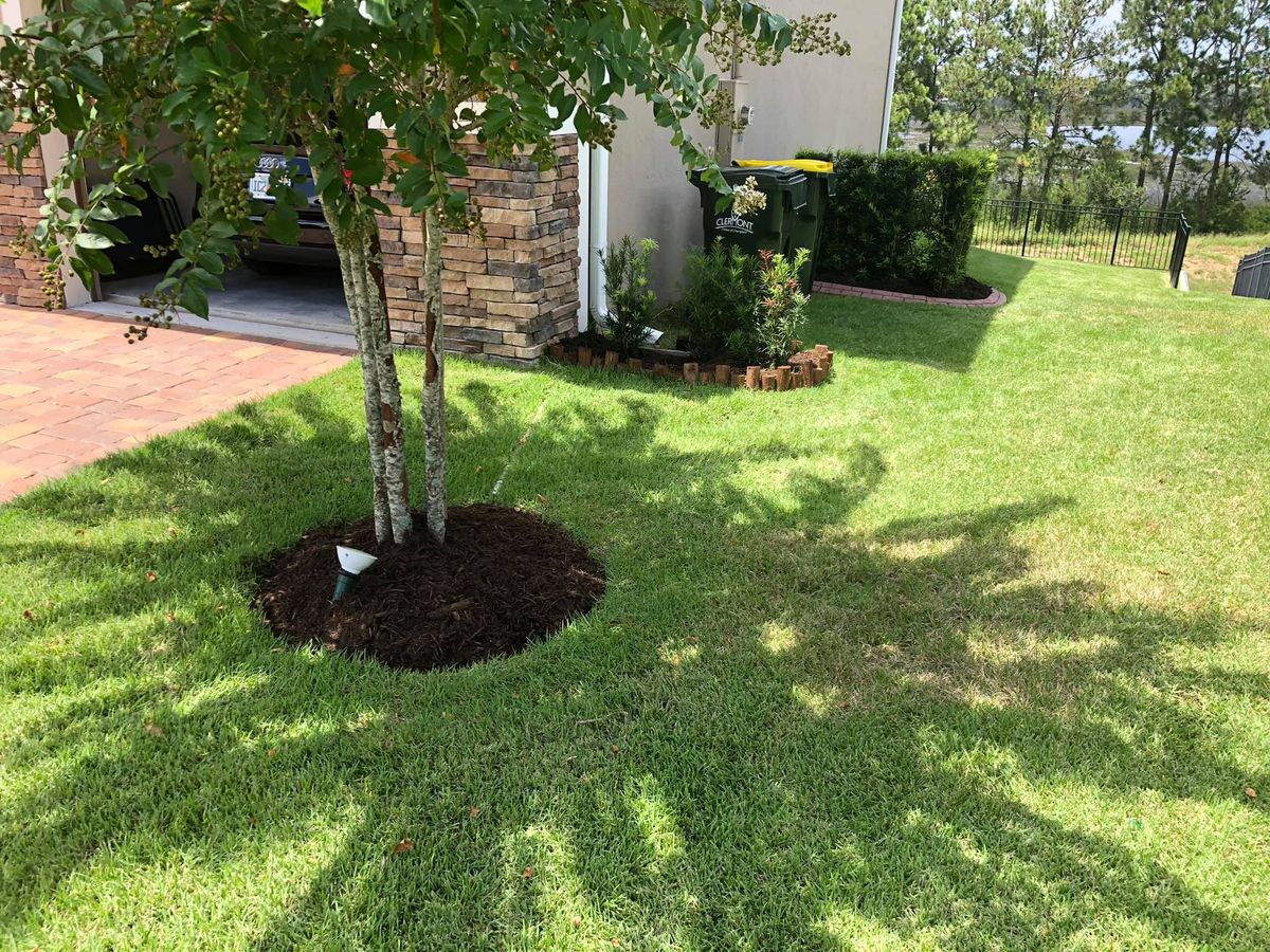 Mulch Installation for Fix It Manny in Clermont, FL