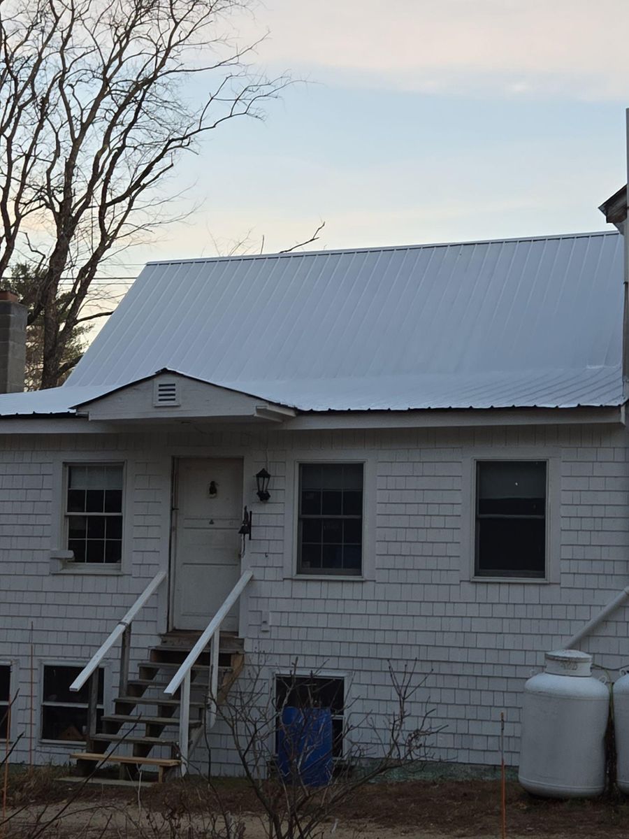 Siding Replacement for Jalbert Contracting LLC in Alton, NH