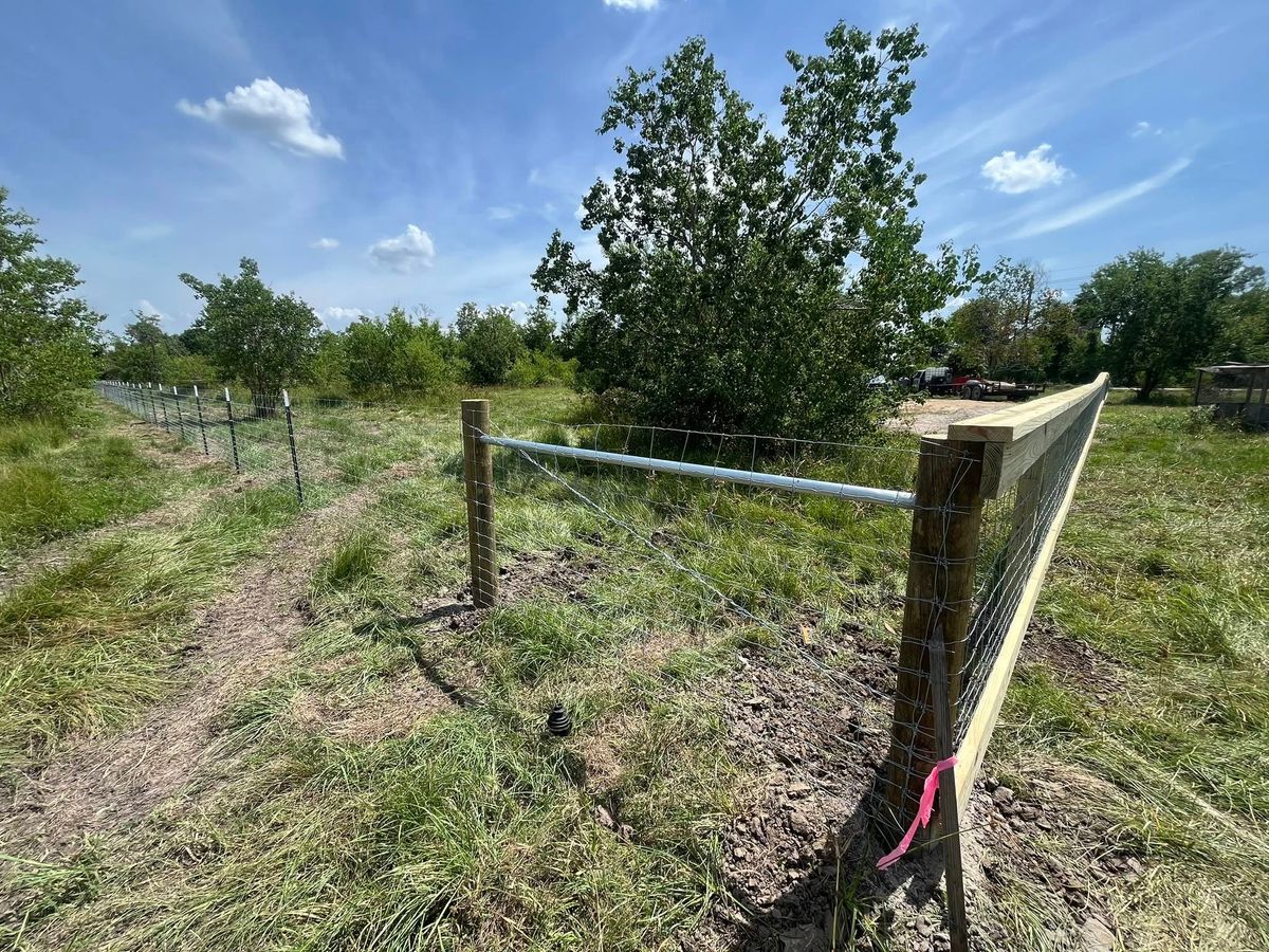 Fence Installation for Aly Fence in Angleton, TX