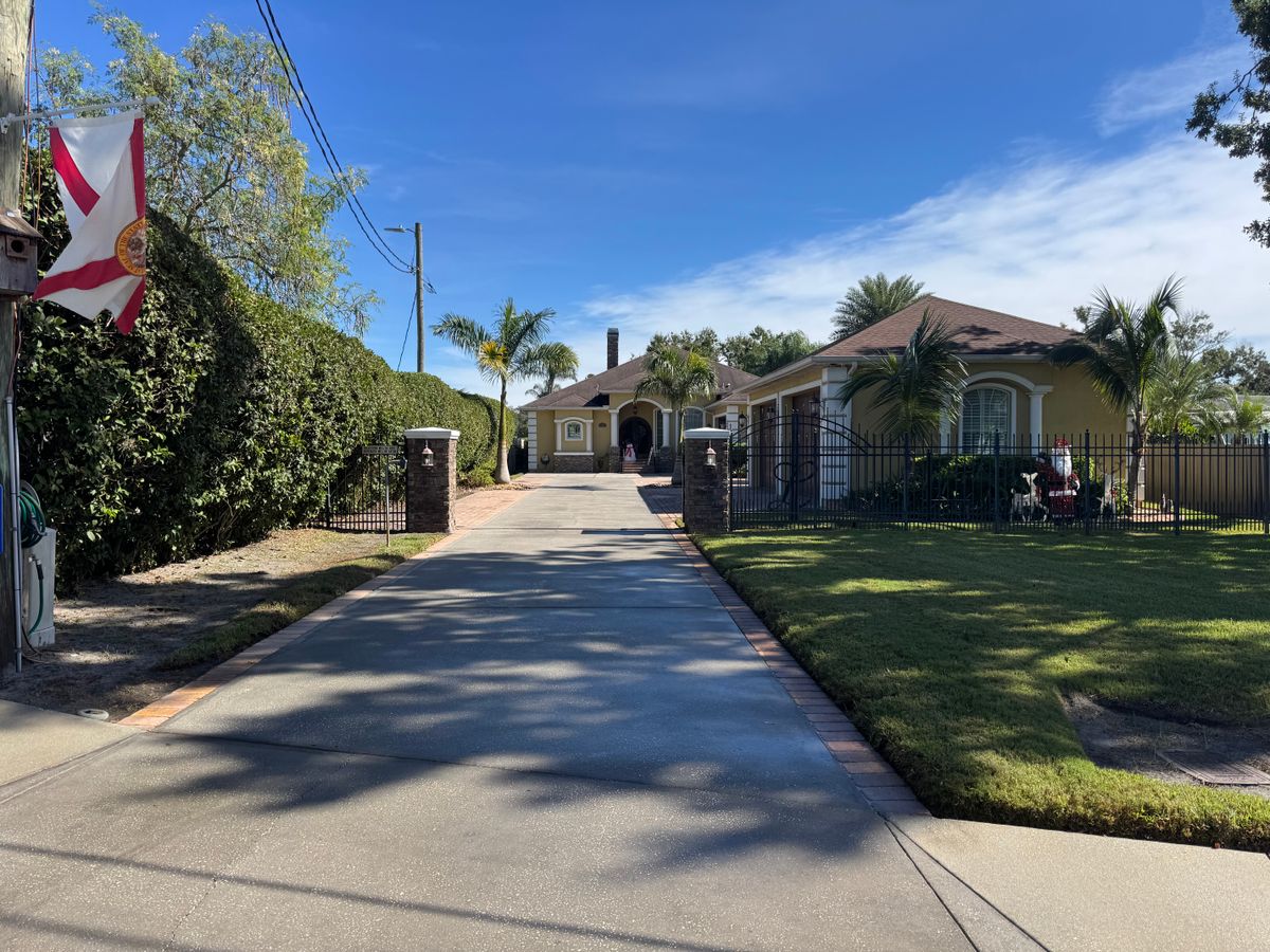 Exterior Cleaning for Barr None Wash Pro in Tampa, FL