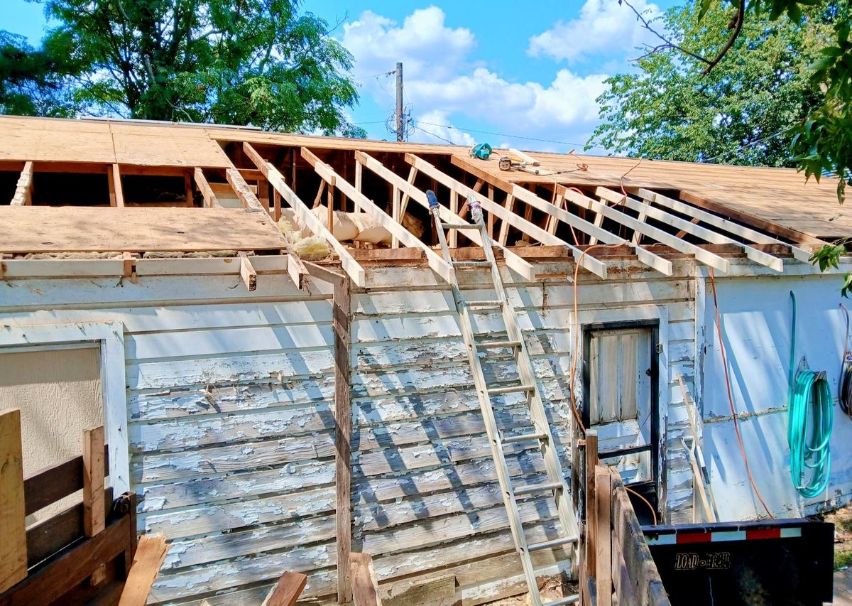 Roofing for Rogers Construction in Mount Vernon, TX