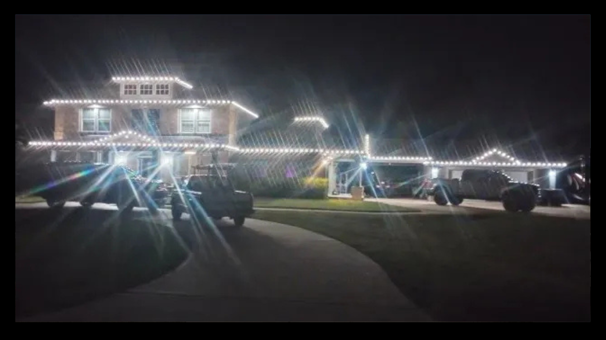  Christmas Lights Maintenance for North Star Lighting in Conroe,  TX