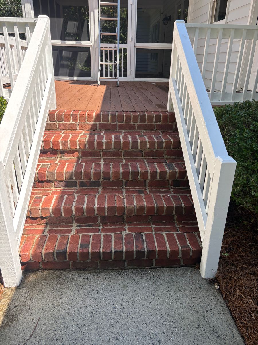 Deck & Patio Cleaning for Living Stream Pressure Washing in Wilmington, NC