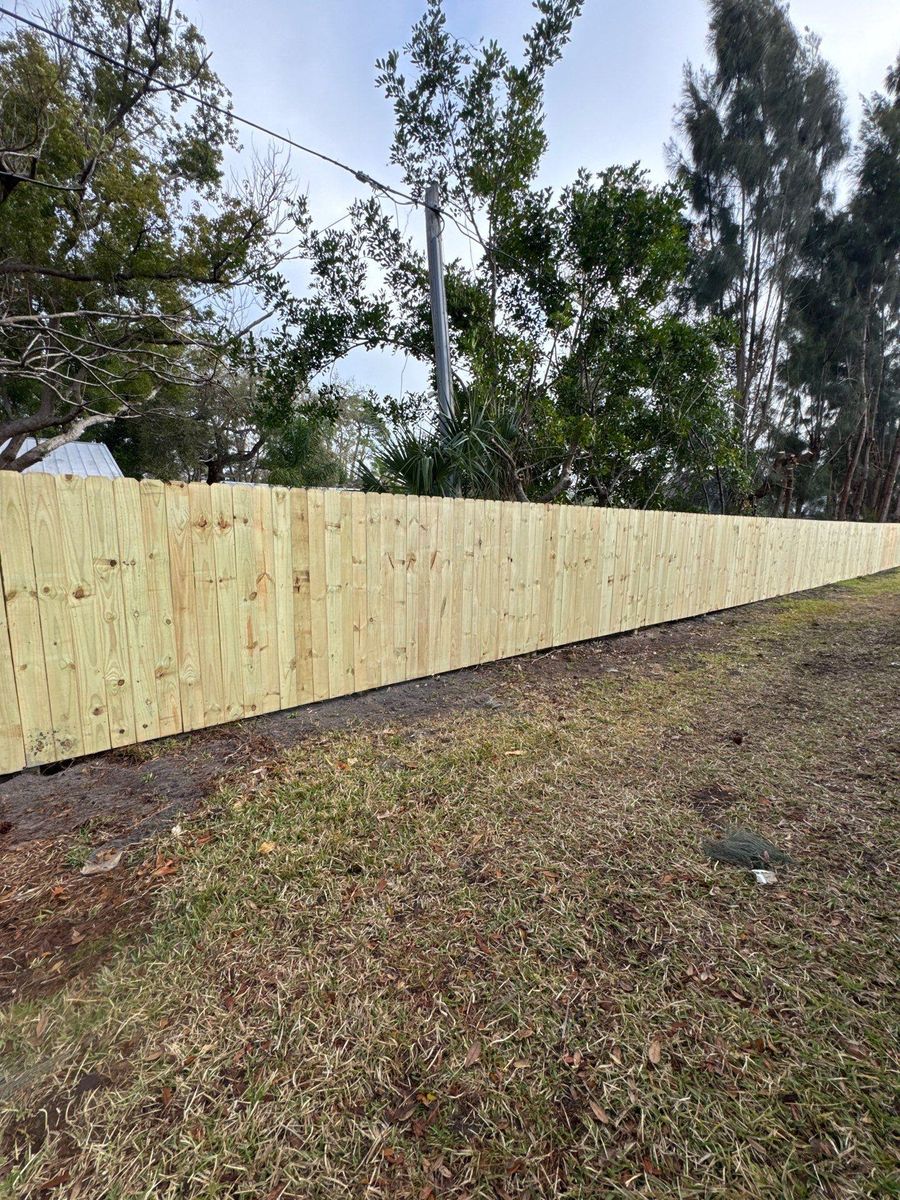 Wood Fence Installation for ASAP Fence & Gates - Central, FL in Leesburg, FL