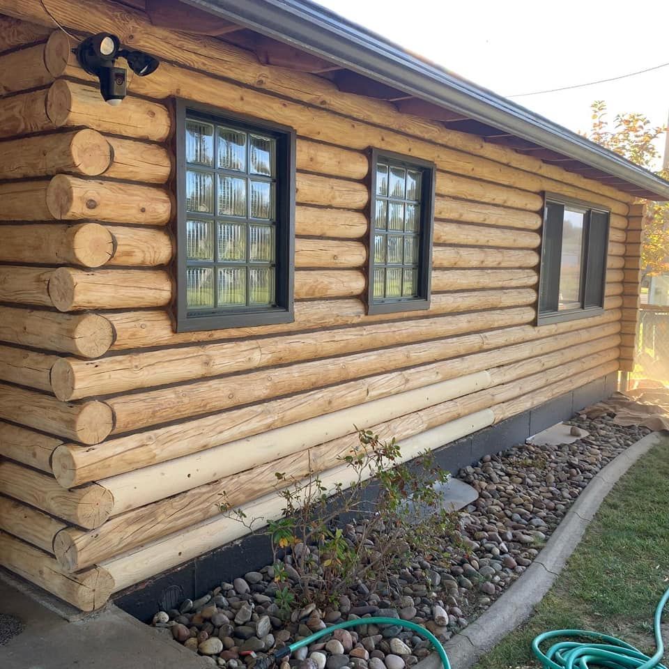Staining for True Blue Logworks LLC in Corvallis, MT