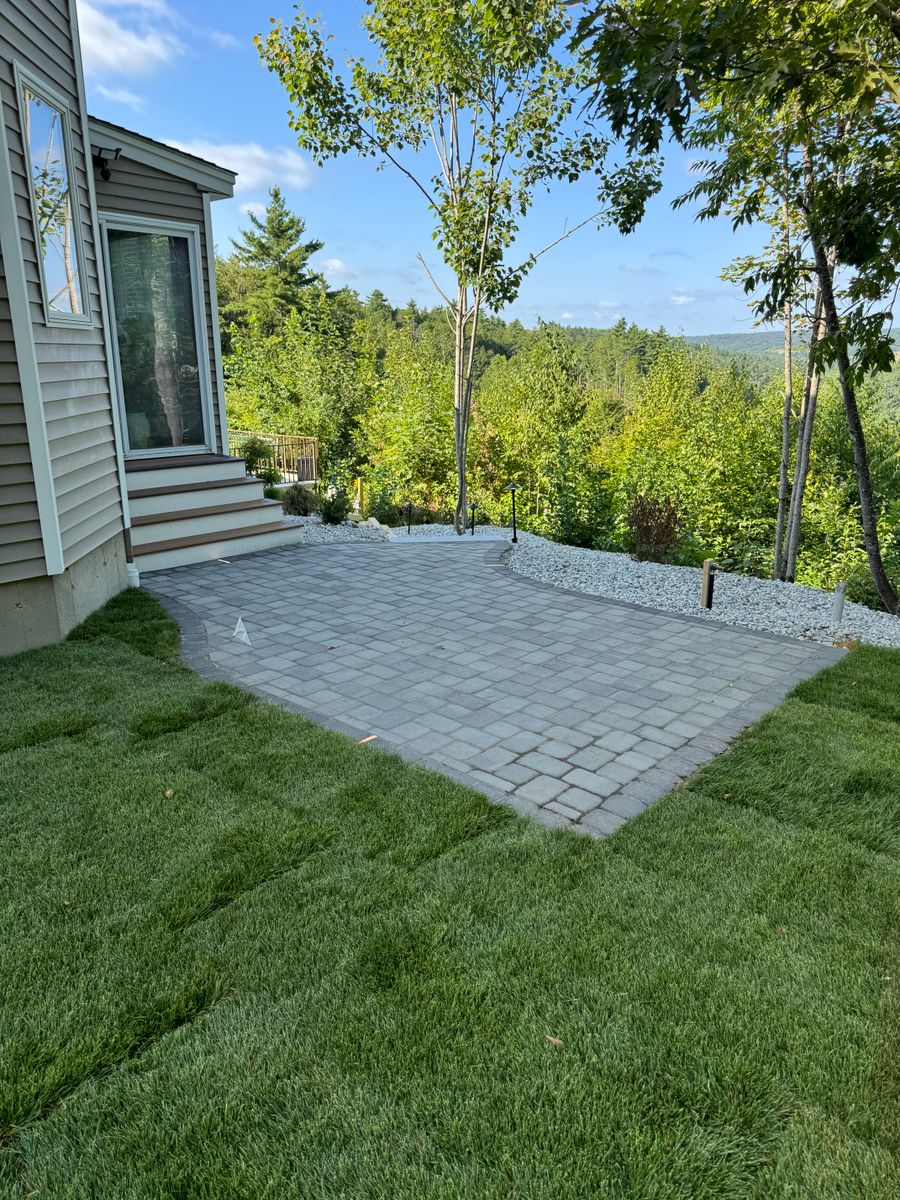 Hardscaping - Patios, Walkways, Retaining walls for Martin's Landscaping & Construction in Manchester, NH