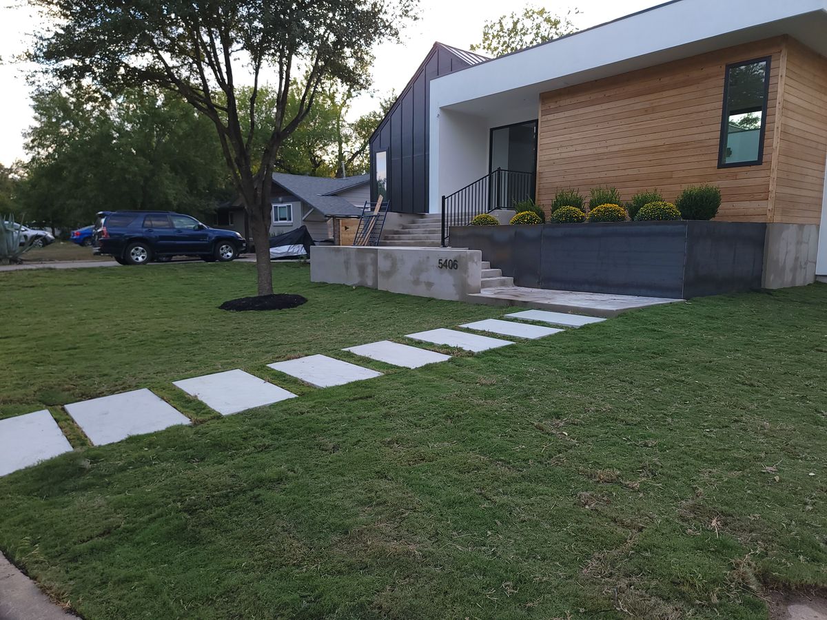 Landscape for Green Pastures Lawn Care in Bastrop, TX