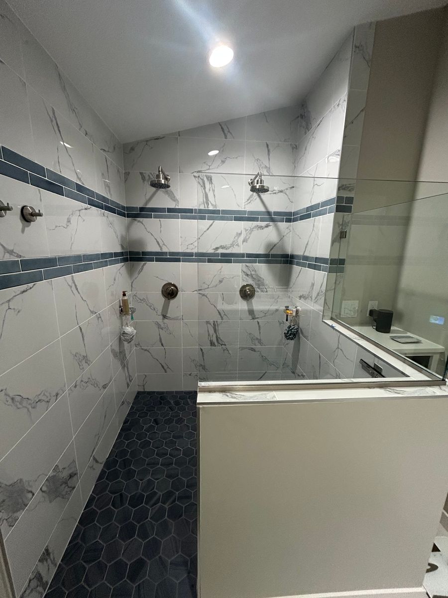 Bathroom Tile for Rivers Edge Tiling LLC in Brainerd, MN
